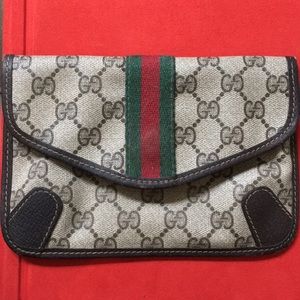 GUCCI Vintage GG Web Pouch